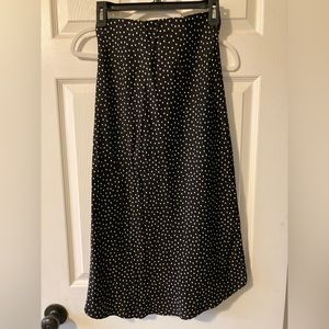 Abercrombie polka dot midi skirt small